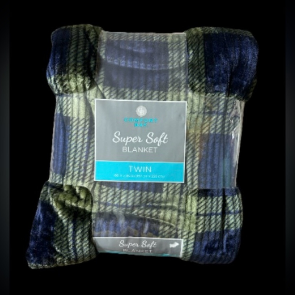 Super Soft Exquisite Blanket Navy Blue Green Black Stripes 66x90 Masculine Twin